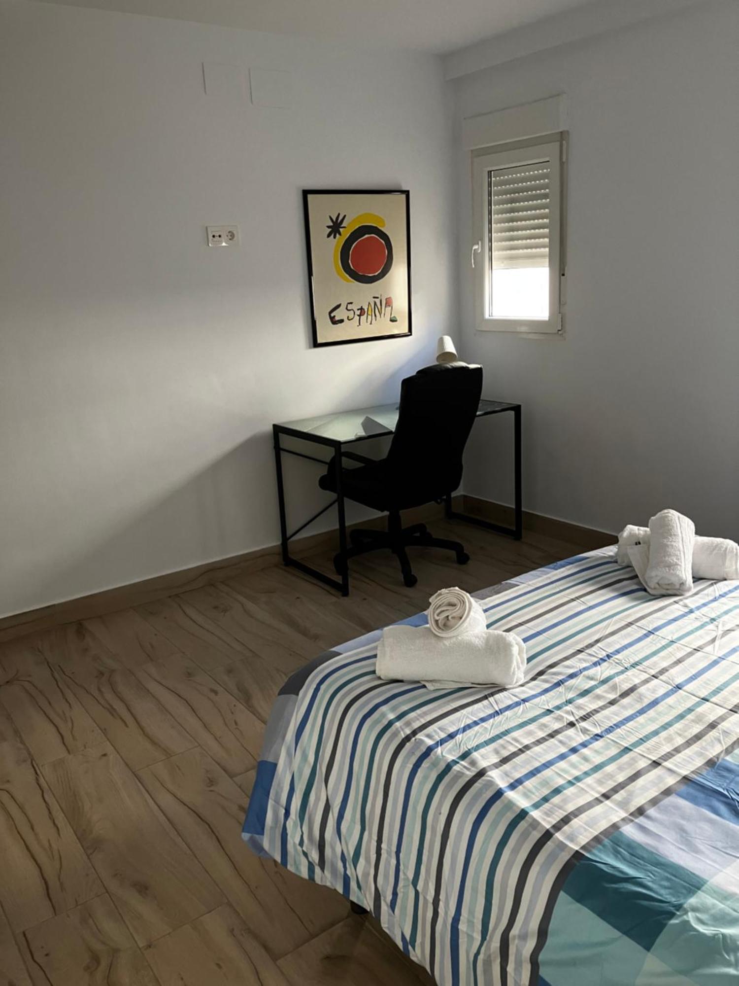Apartamento En Camino De Ronda De Dos Habitaciones Y Salon Granada Exterior foto